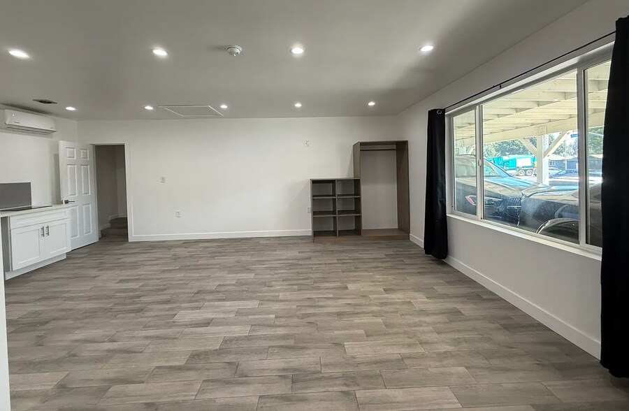 Building Photo - 8241 Shoup Ave