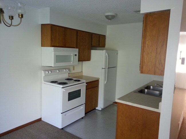 Primary Photo - Southvilla Apartments