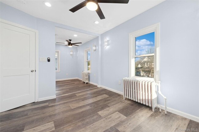 Building Photo - 120 N Forest Ave