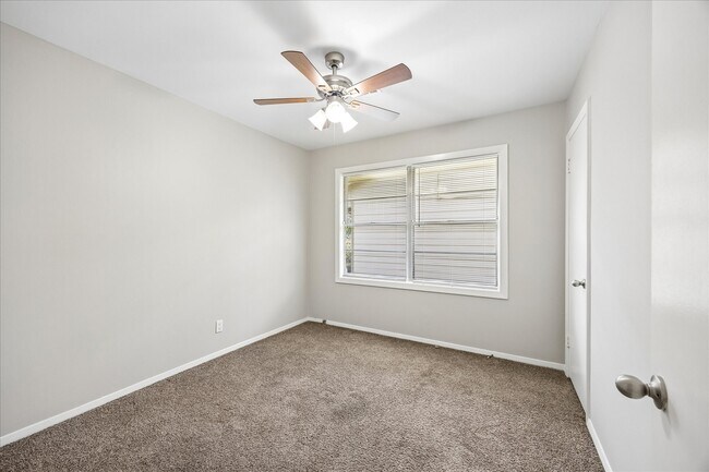 Building Photo - 10214 Torrington Ln