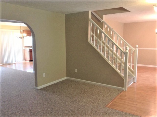 Building Photo - 6739 Dorchester Dr