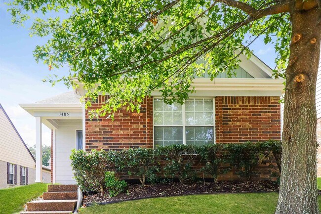 Primary Photo - 1485 Pemberton Ln