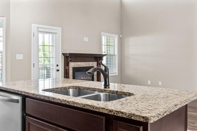 Building Photo - 2697 Rafiki Dr