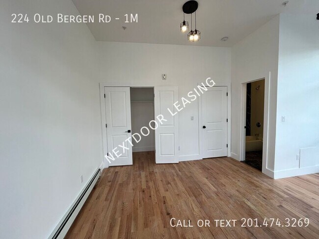 Building Photo - 224 Old Bergen Rd