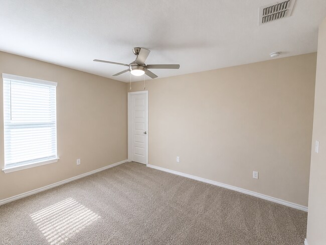 Building Photo - St. Hedwig Home with Game Room & Community Amenities - Realtor Commission: $500