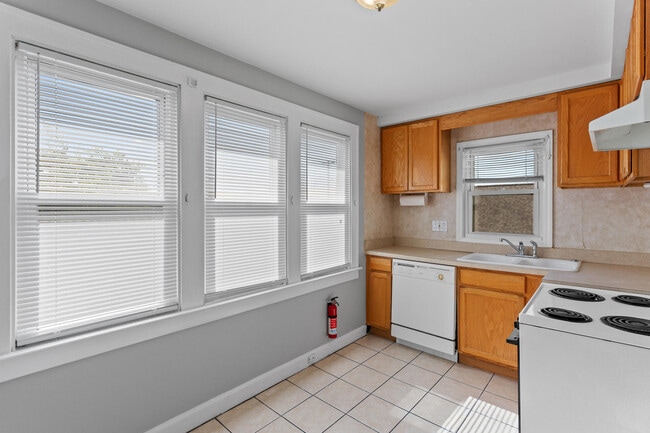 Building Photo - 4205 18th St