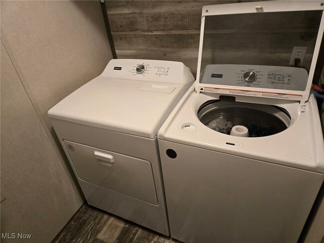 Building Photo - 2727 Finkle Hill Rd