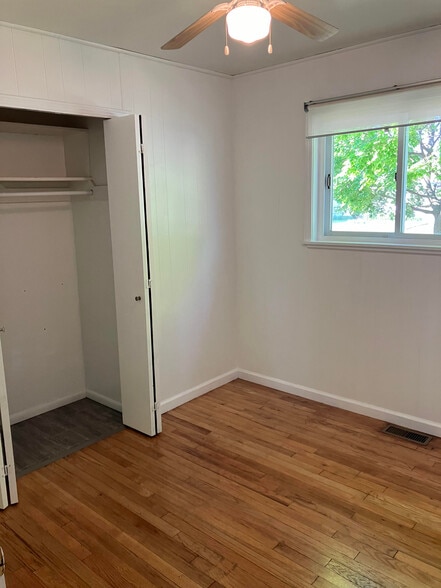 middle bedroom - 1285 Commonwealth Ave