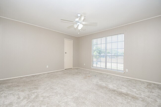 Building Photo - 6111 Fondren Rd