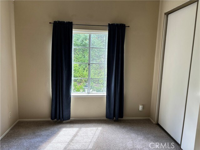 Building Photo - 26371 Moorsview