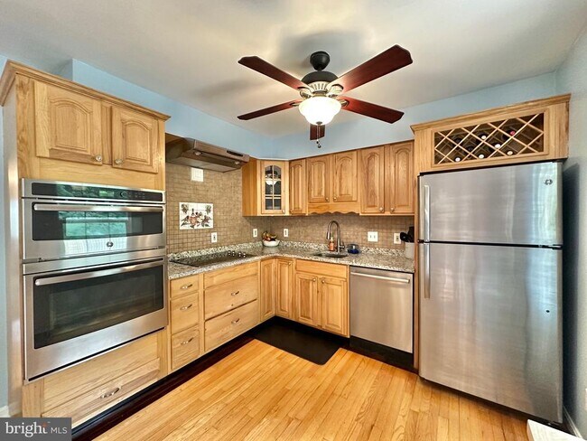 Building Photo - 103 Staunton Ct