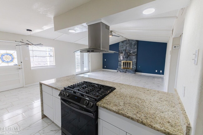 Building Photo - 7304 Gran Vida Dr