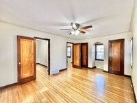 Building Photo - 1335 Blaine Ave