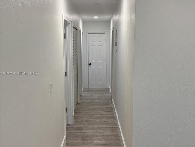 Building Photo - 5209 NW 18th St