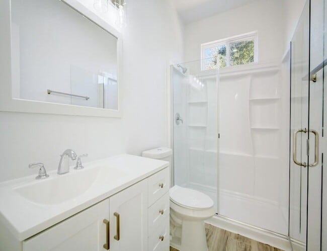 Building Photo - 117 Ori Ct