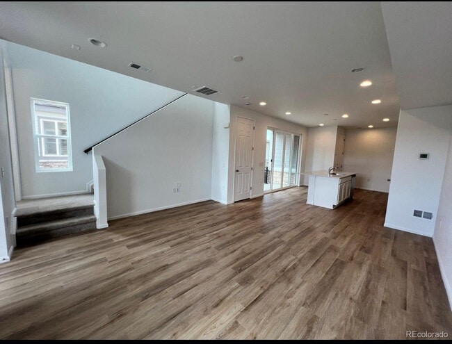 Building Photo - 21191 E 67th Ave
