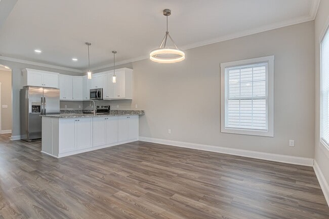 Building Photo - Charming New Build with Luxury Finishes, Covered Patio & Spacious Primary Suite
