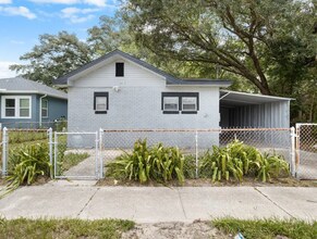 Building Photo - 8213 N Elmer St