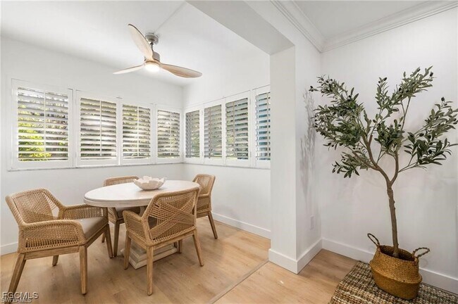 Building Photo - 503 Broad Ave S