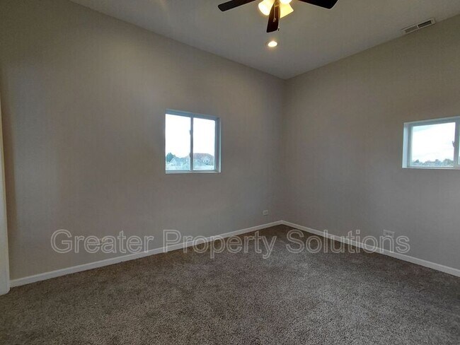 Building Photo - 9053 W 155th Ave