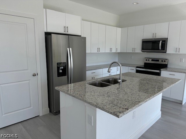 Building Photo - 7012 Jolly Cir