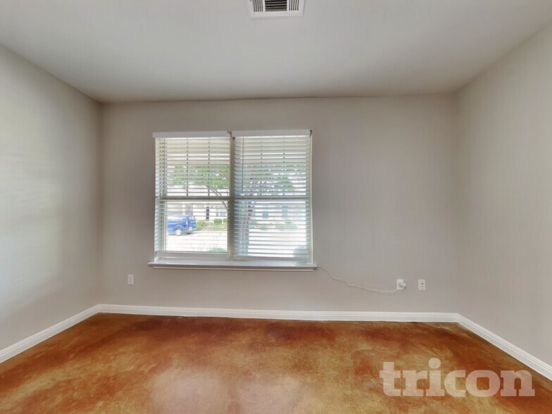 Building Photo - 4523 Kind Way