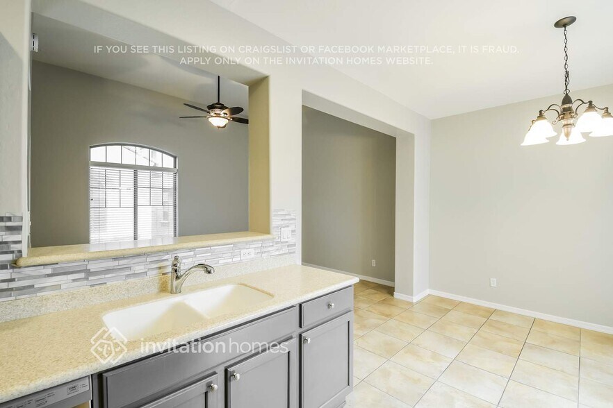 Building Photo - 26412 N 53rd Glen