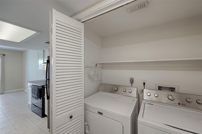 Building Photo - 7720 Theissetta Dr, Spring, Tx 77379