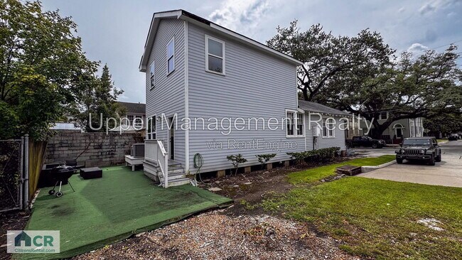 Building Photo - 2839 Palmer Ave