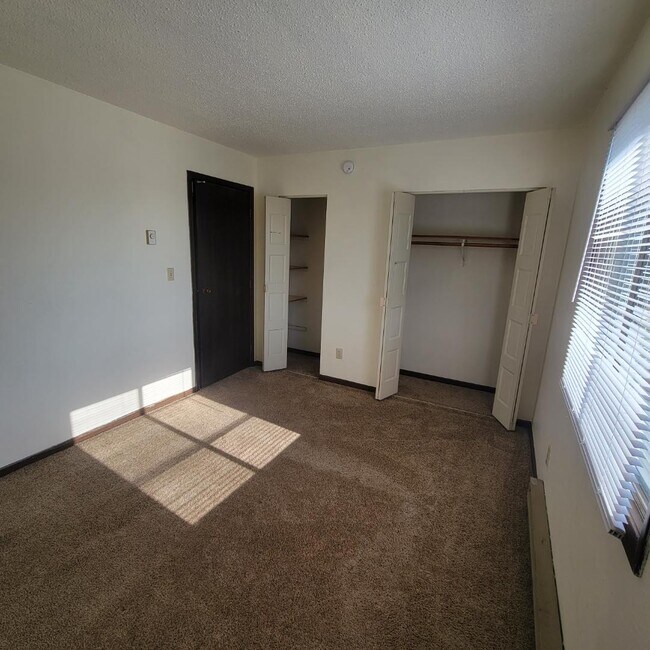 Building Photo - 506 Jefferson St