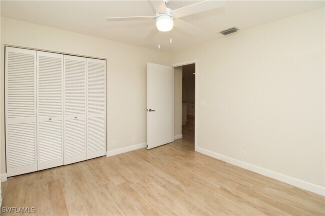 Building Photo - 7794 Esmeralda Way