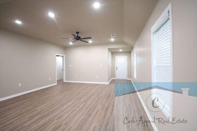 Building Photo - Move in special $1000!! Beautiful new construction 3 bed / 2 bath home in Jonesboro - Brookland s...