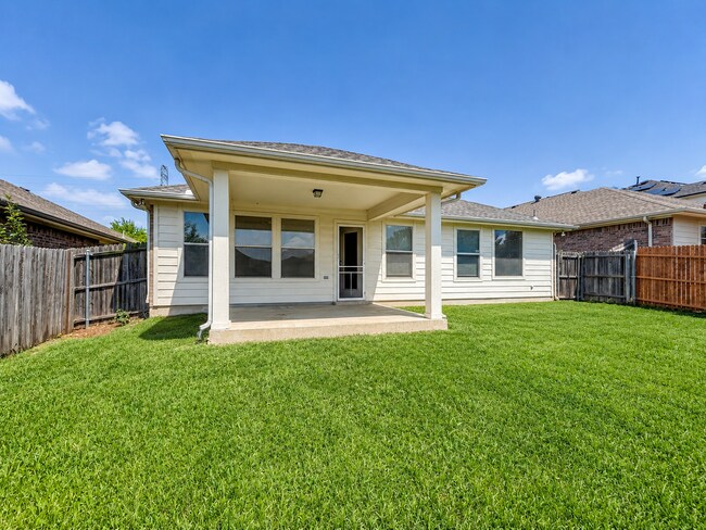 Building Photo - 10420 Devin Ln