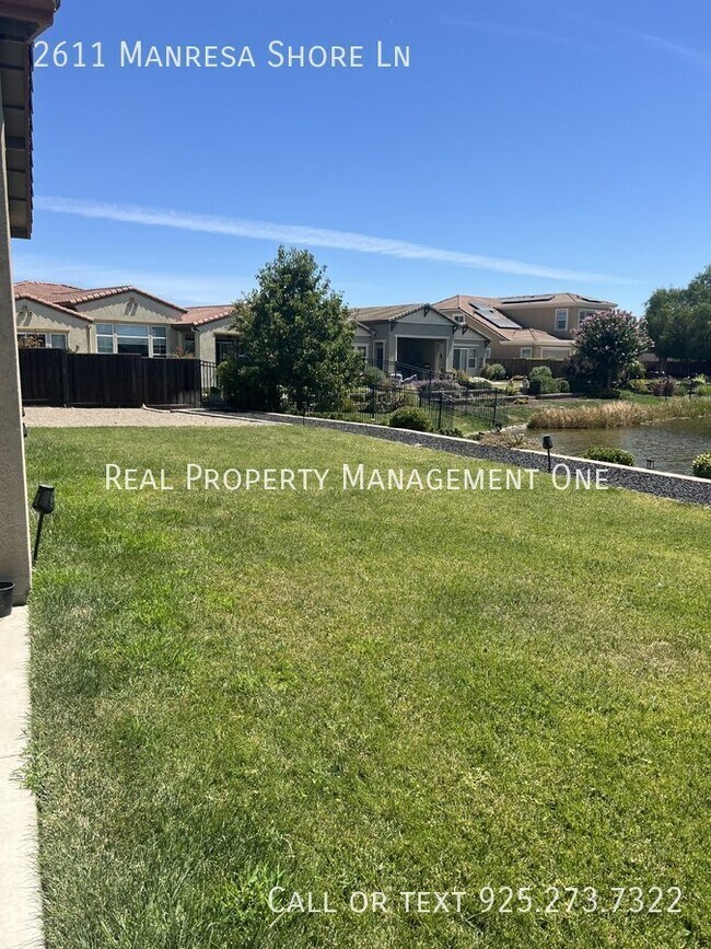 Building Photo - 2611 Manresa Shore Ln