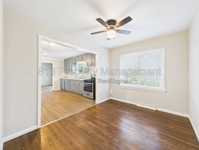 Building Photo - 8250 Webster Ave