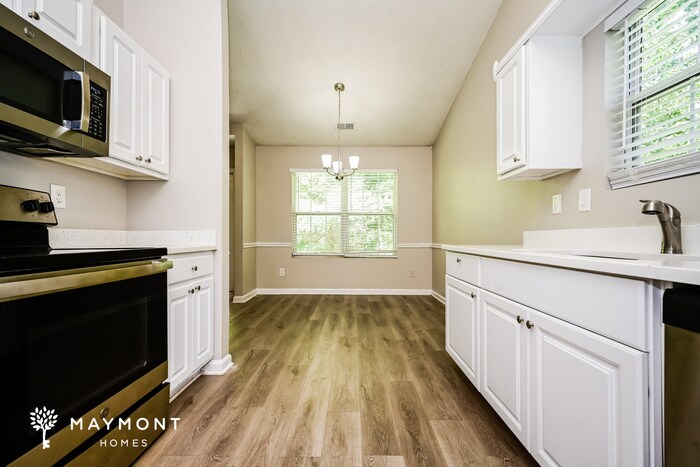 Building Photo - 127 Goldleaf Dr