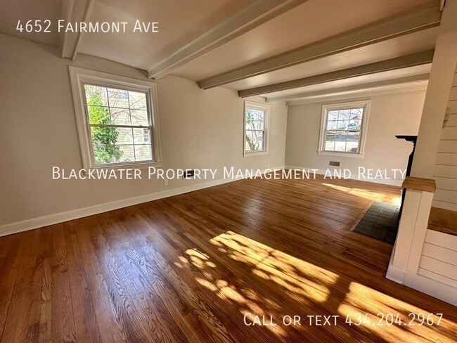 Building Photo - 4652 Fairmont Ave