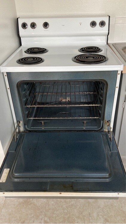 Building Photo - 30 Fern St