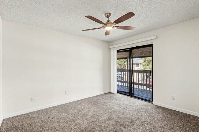 Building Photo - Your Next Home Has It All: 3 Bedrooms, 2 Baths & Double Parking!