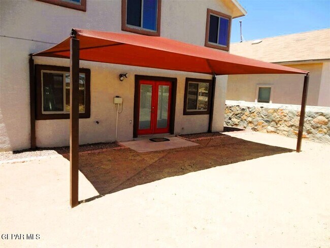 Building Photo - 3984 Tierra Venado Dr