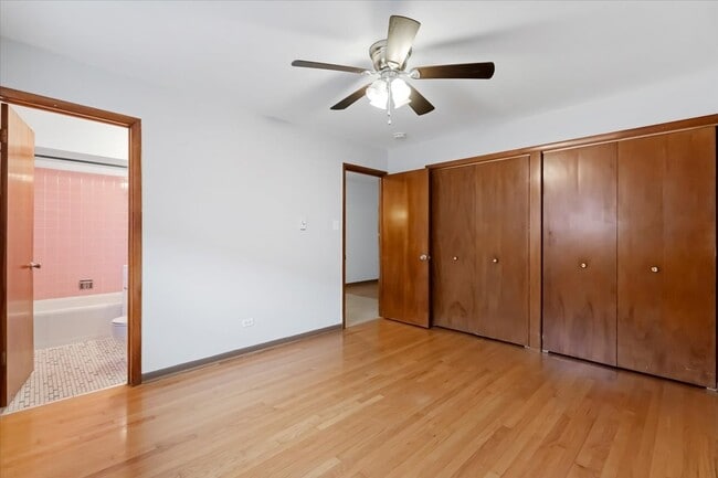 Building Photo - 6212 W 64th Pl