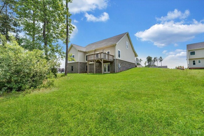 Building Photo - 1021 Lochwood Hl Dr