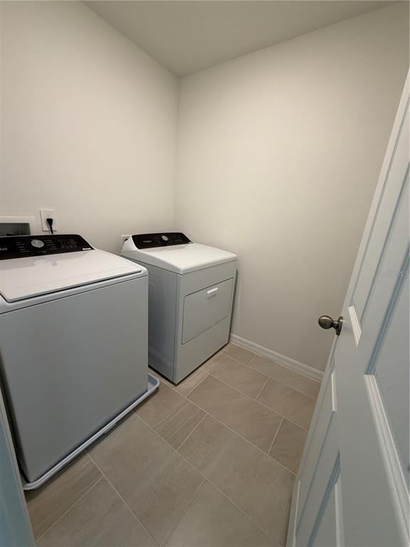 Building Photo - 16306 Bird of Paradise Ave