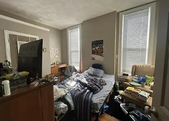 Building Photo - 149 Chapin St