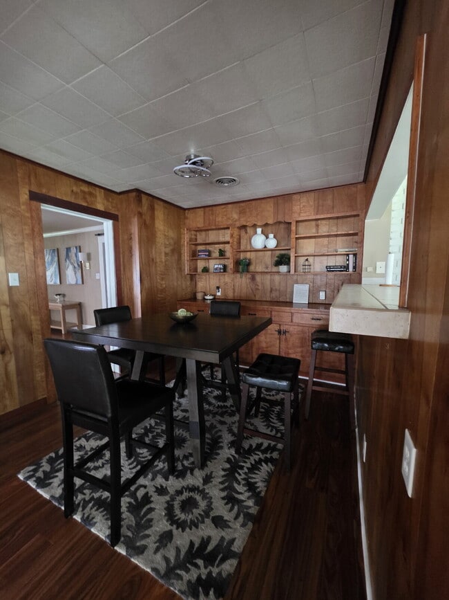 Building Photo - Need a mother-in-law suite or a kid cave?