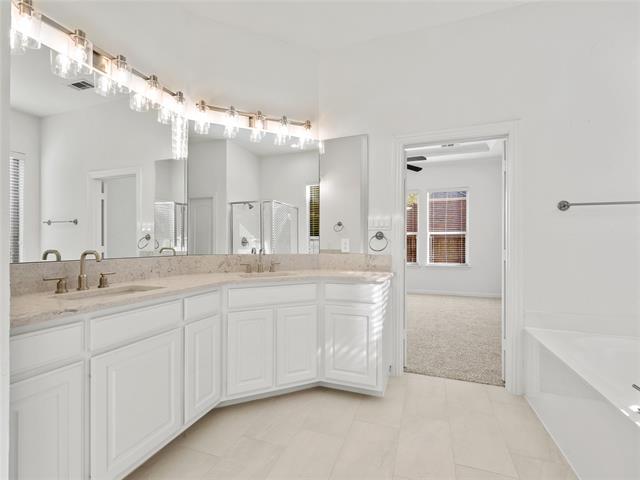 Building Photo - 1732 Auburn Dr