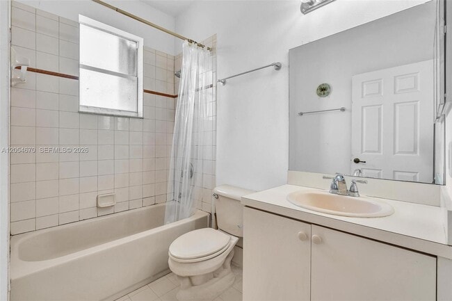 Building Photo - 14044 SW 54th St