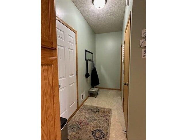 Building Photo - 12117 Yancy St NE