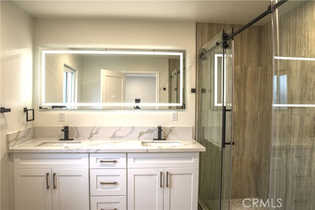 Building Photo - 1308 Elm Ave