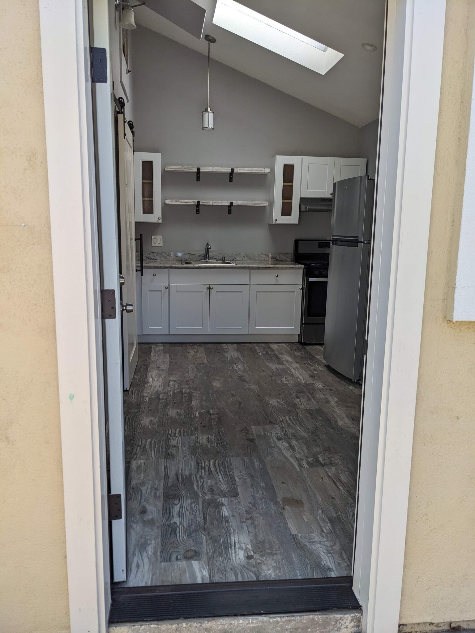 Building Photo - 22265 Pearce St